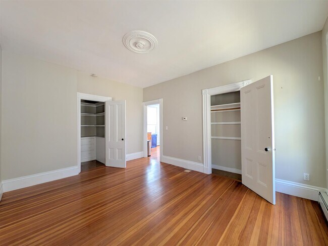 Photo - 20 Park Ave Unit 2
