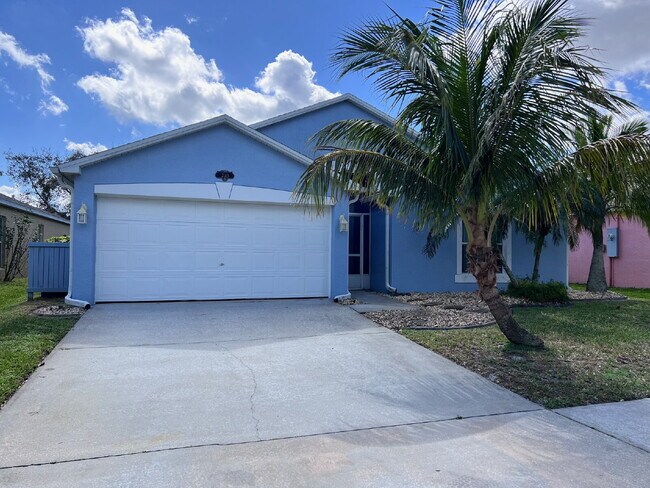 This Absolutely Beautiful Home Is Waiting ... - This Absolutely Beautiful Home Is Waiting ...