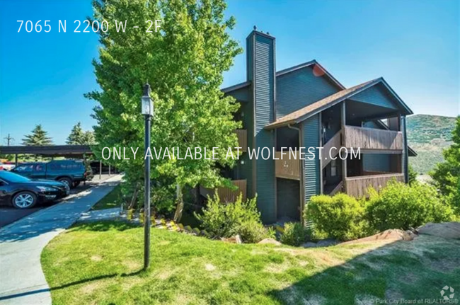 Building Photo - Cozy 1 Bed Park City Powderwood Condo! Unit 2F