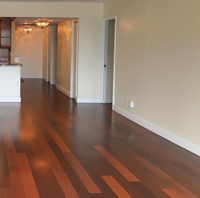 Photo - 3091 N Course Dr Unit 3