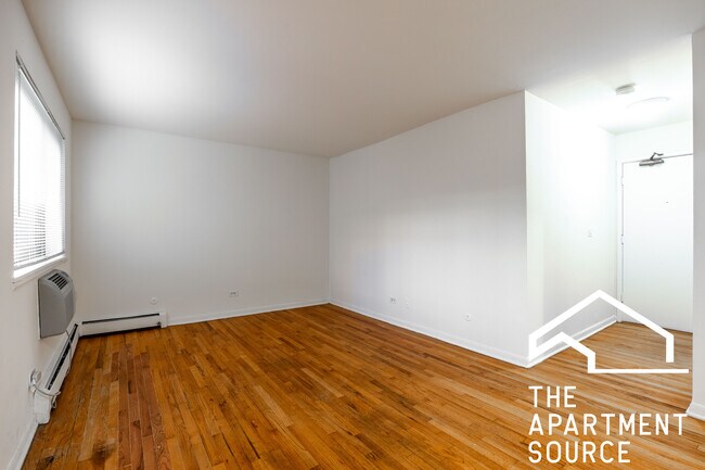 Photo - 540 W Roscoe St Unit 489