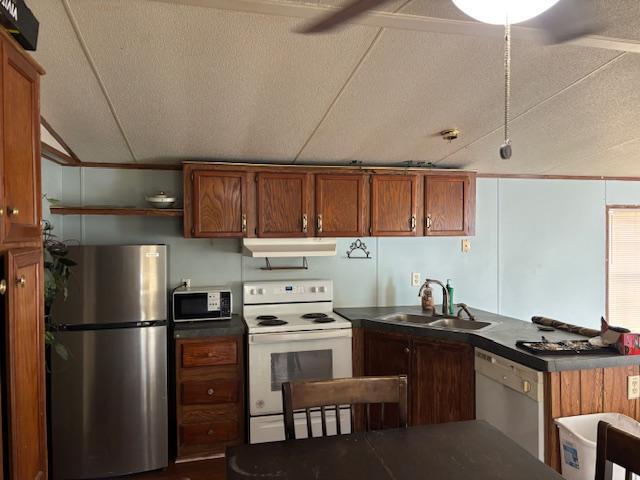 113-145 Danos Lane