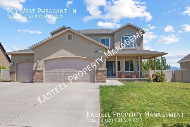 Building Photo - 924 W Pheasant Ln