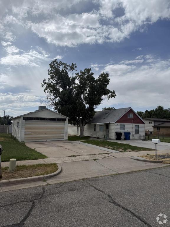 Building Photo - 5025 S 150 W Rental