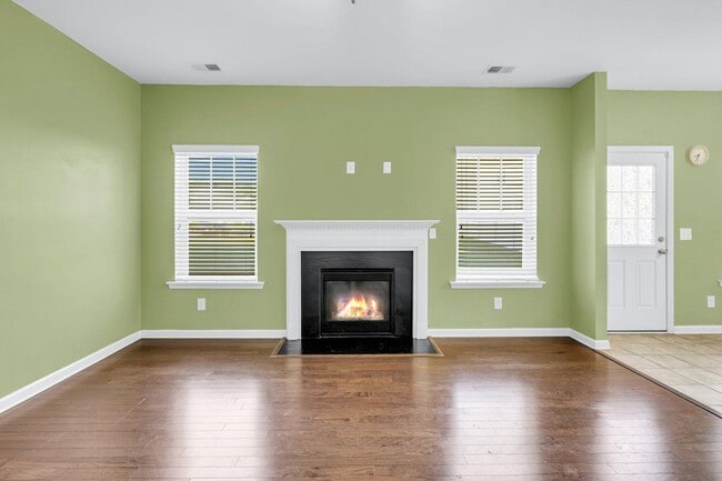 Photo - 4-bedroom home in the desirable Fairmont South community
