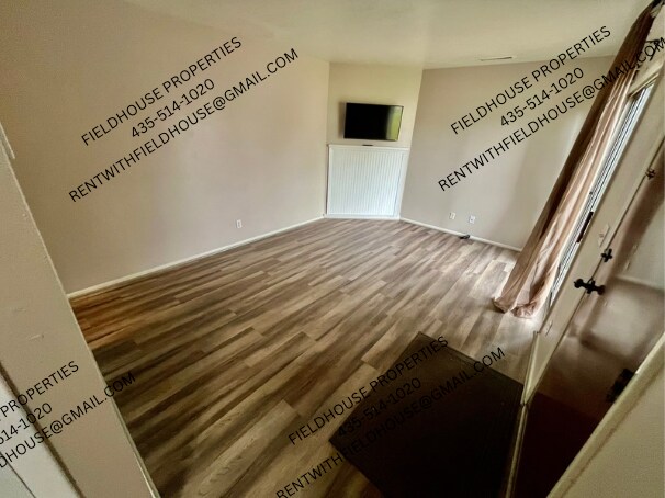 Photo - 1265 N 400 E