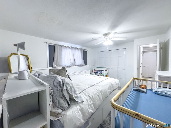 Photo - 50 Creeping Hemlock Dr