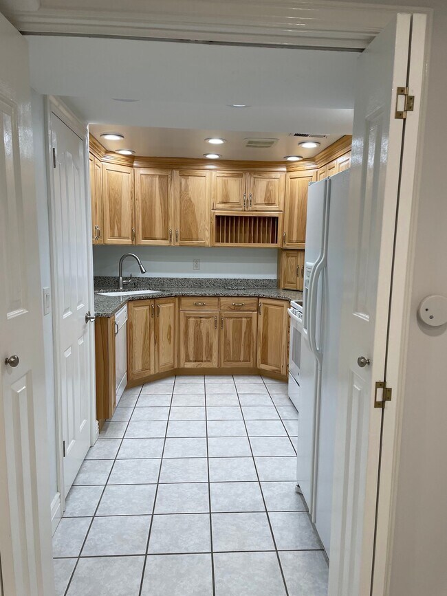 7744 Mountain Estates Dr