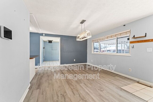 Photo - 5912 Bavaria Pl