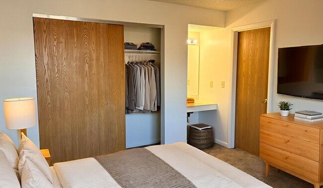 Photo - Mallard Glen