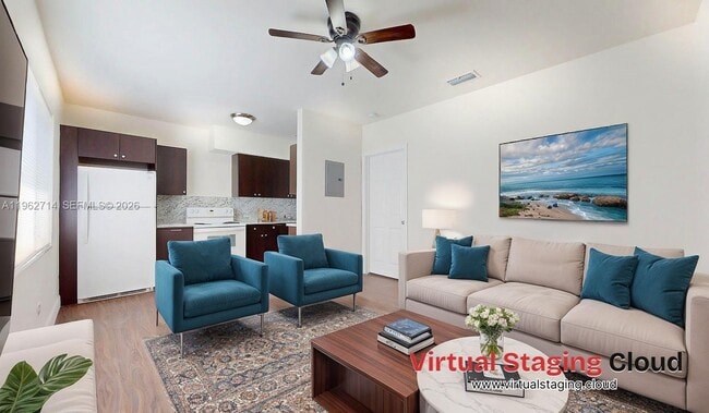 Photo - 74 W 15th St Unidad 2