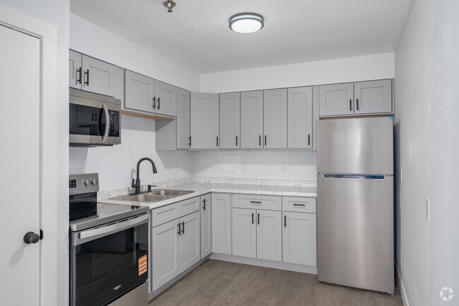 Interior Photo - Riverside Apartments