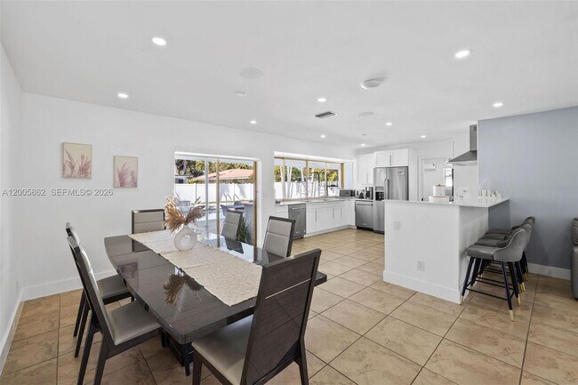 Photo - 3460 N 46th Ave