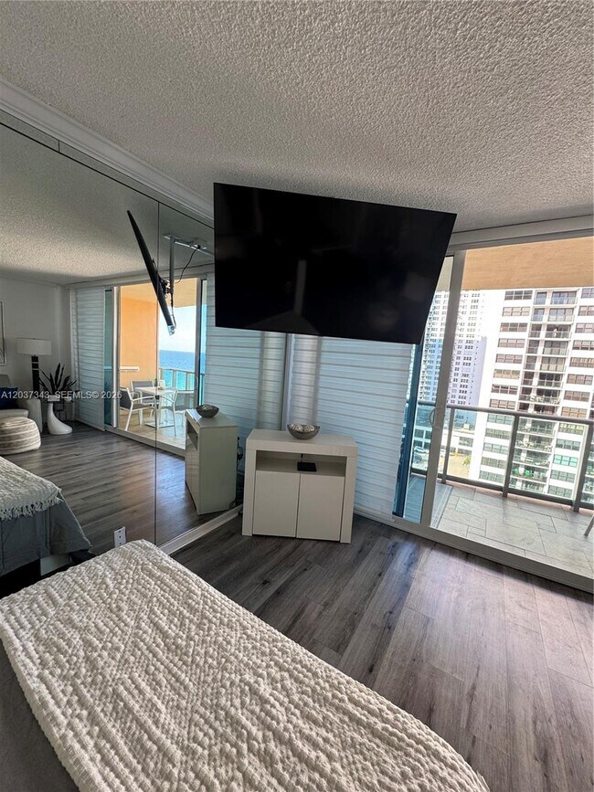 Photo - 2501 S Ocean Dr Unit 1105