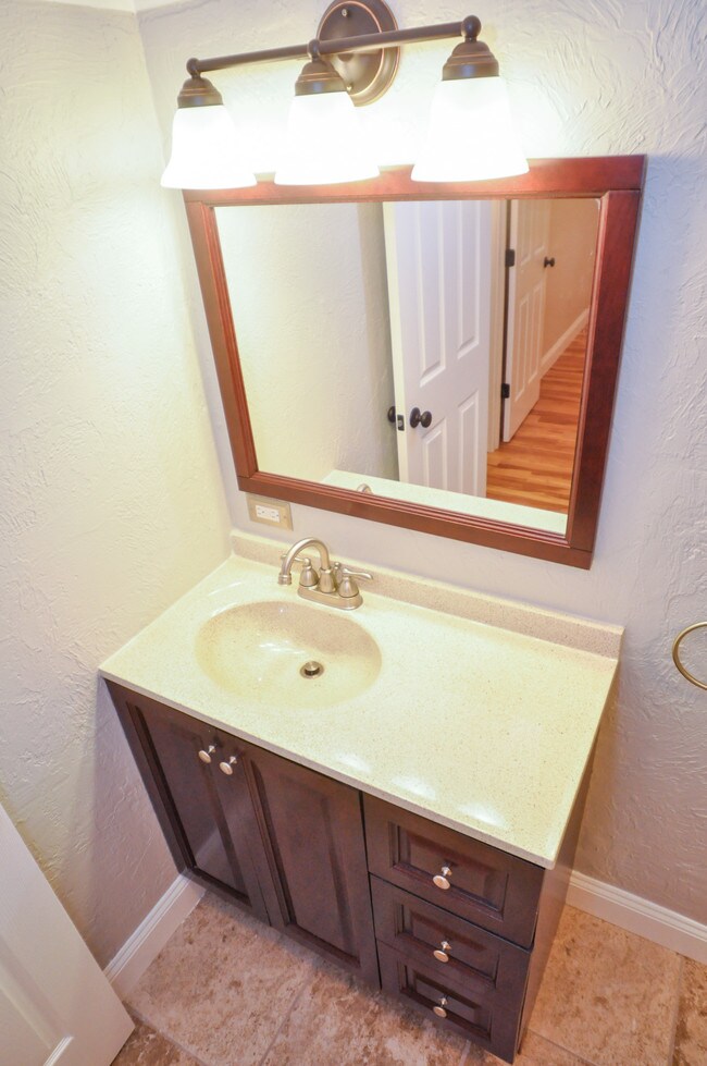 Bathroom Sink - 5410 Wellesley Ave