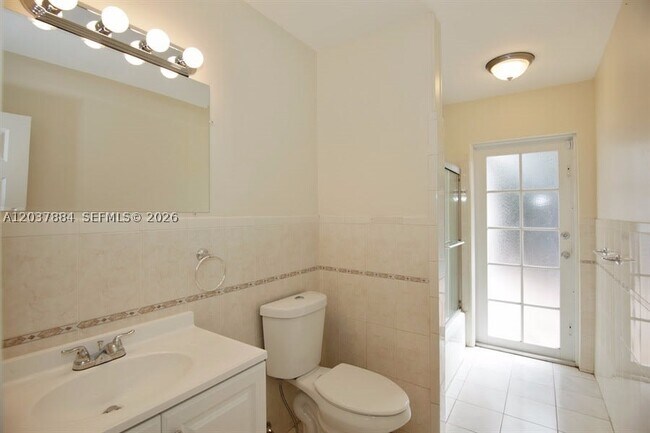 Photo - 781 SW 64th Terrace