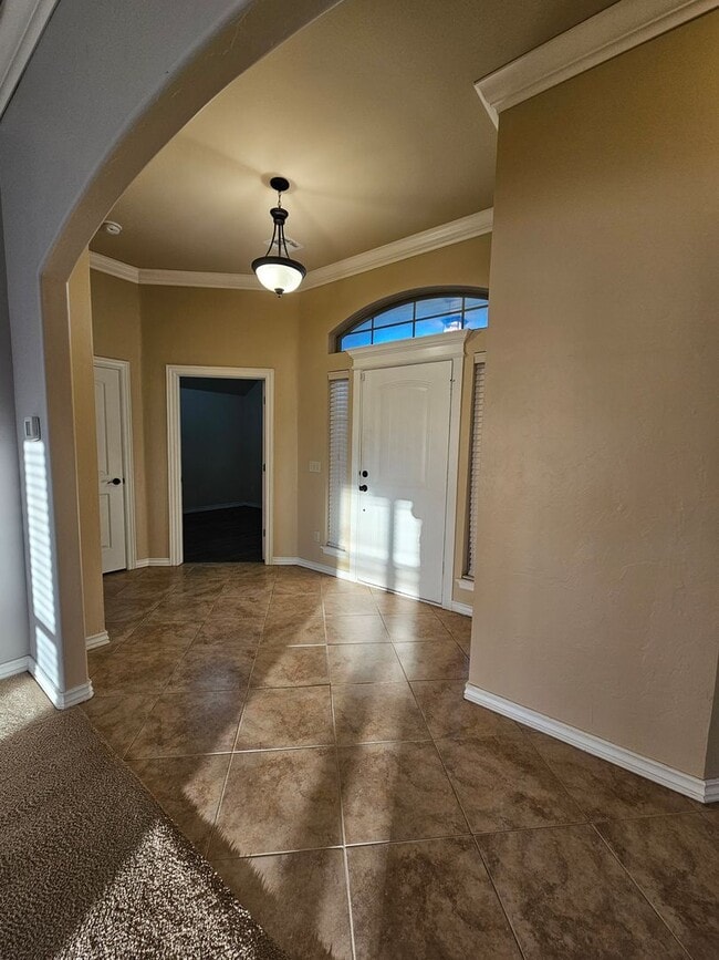 Photo - (4) Bed/(2) Bath in Winfield Addition OKC!