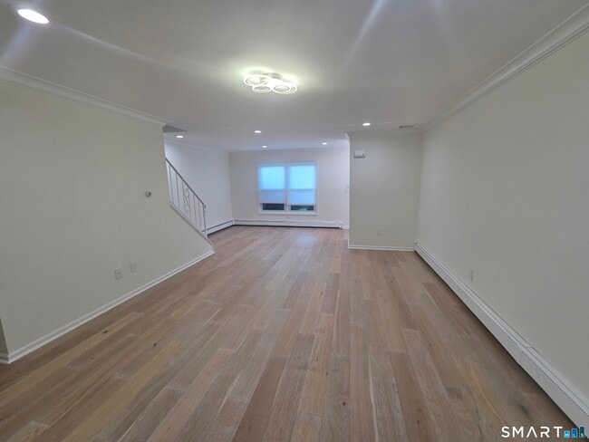 Photo - 32 Sherwood Pl Unit 32