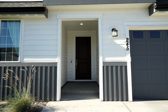 Photo - 245 E Caldera St