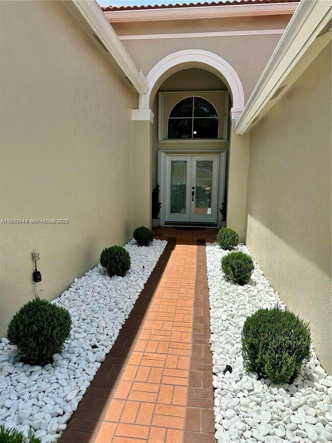 Photo - 388 Carrington Dr