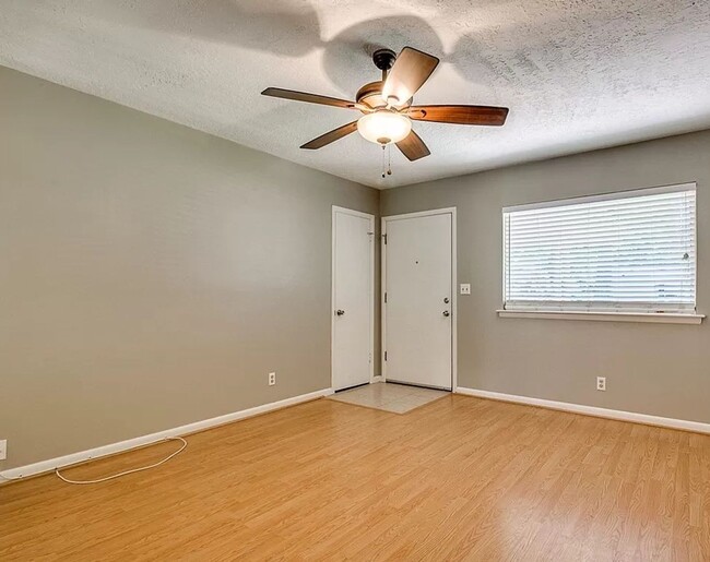 Photo - Darling House Close to OU