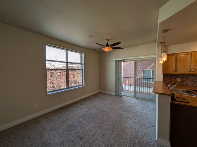 Photo - 1 Bedroom, 1 Bath Condo at Harris Square