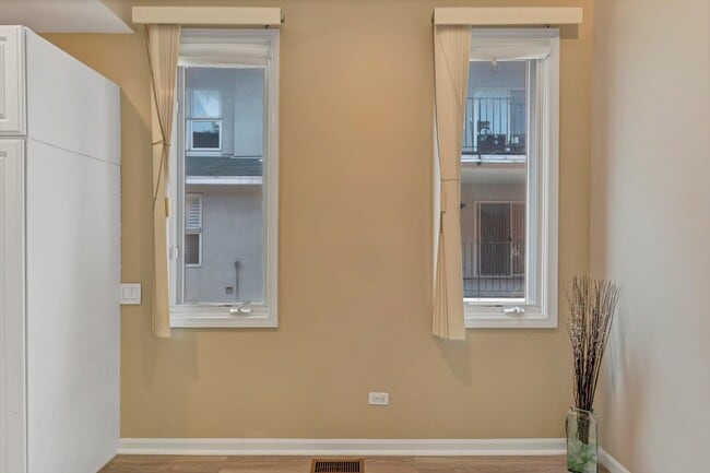 Photo - 1320 S Federal St