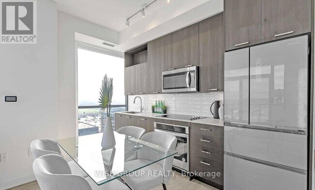 Photo - 120 Eagle Rock Way Unit LPH04