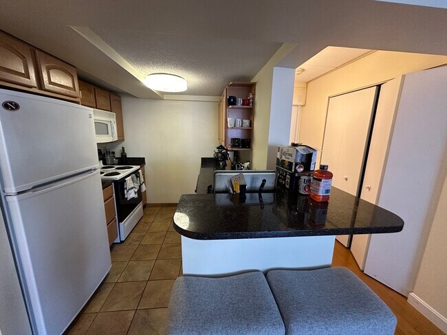 108 Peterborough St Unit 7E