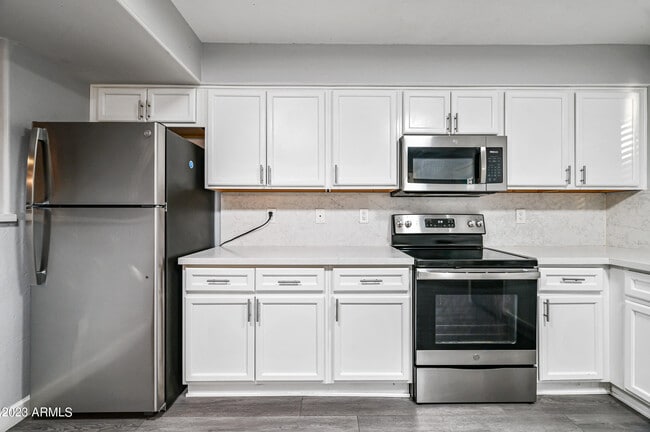 Photo - 5010 N 22nd Ave Unit 113