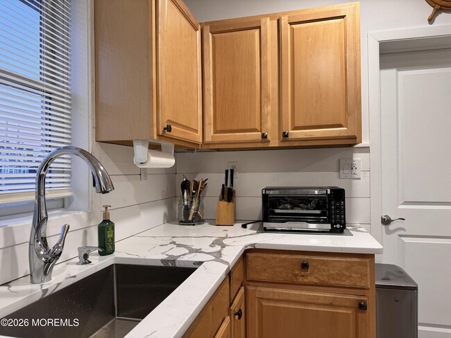 Photo - 604 SE Central Ave