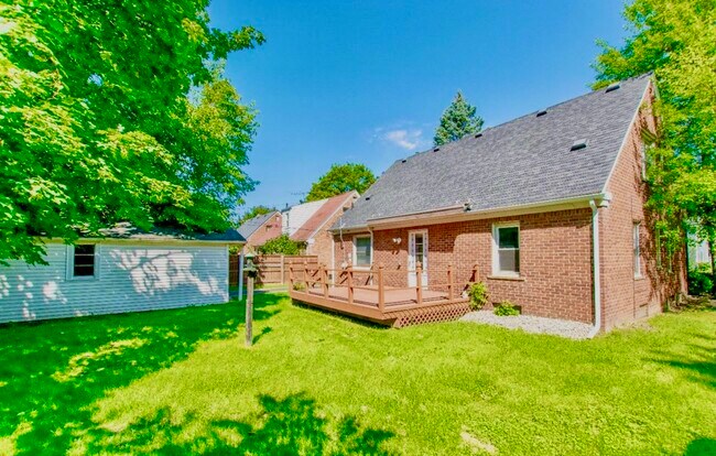 Photo - 1231 Washtenaw Rd Unit 1