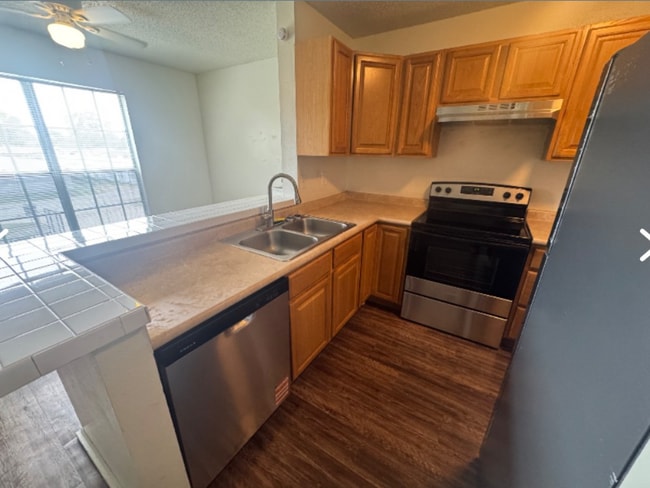 Photo - 105 E Wells St Unit D