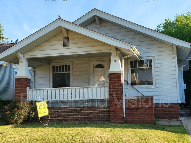 Building Photo - 750 W Cushing St Rental