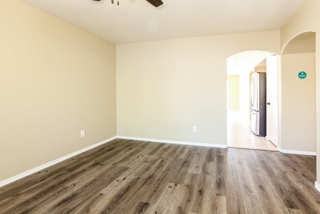 Photo - 12649 W Shaw Butte Dr