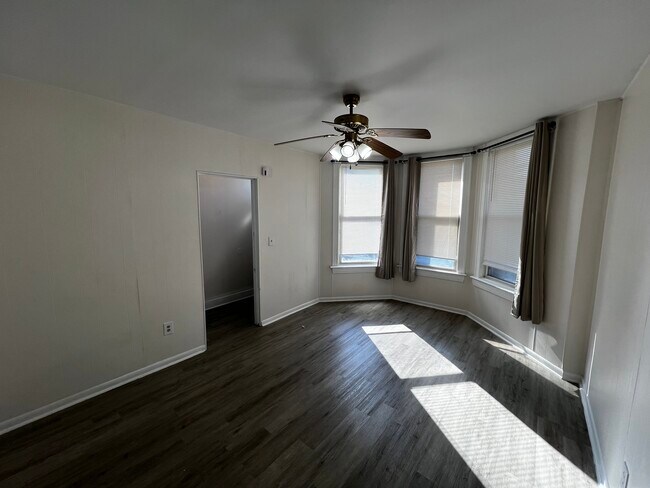 Photo - 9613 S Ave N Unit 2