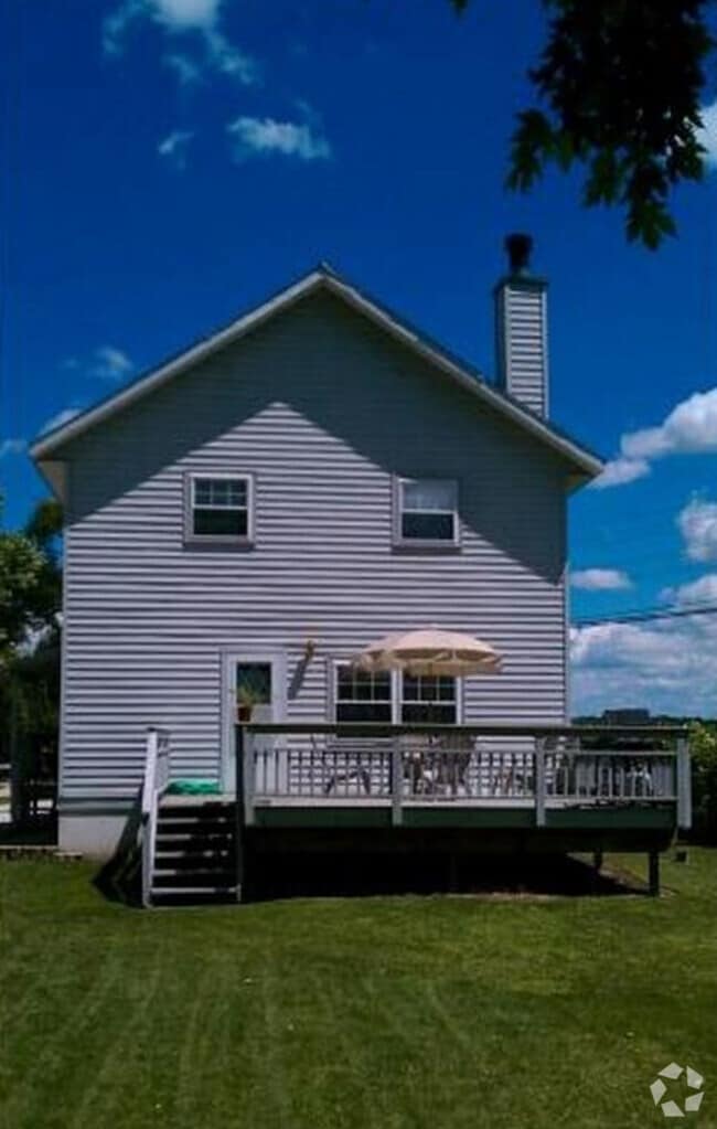 Building Photo - 407 N Cogswell Dr Rental