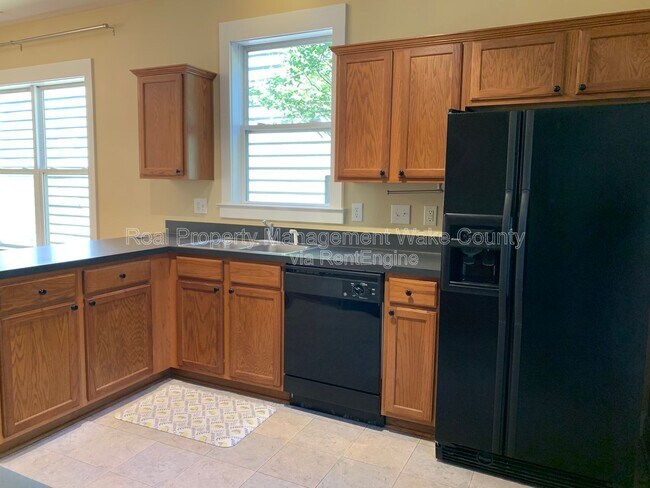 Photo - 10813 Cokesbury Ln