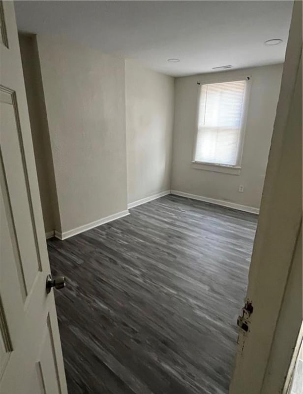 Photo - 1723 Lasalle Ave