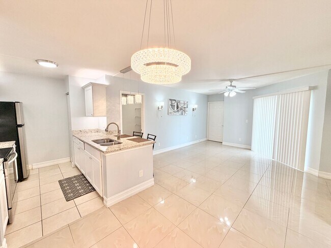 Photo - ** GRANADA LAKES ** 1 BED / 1 BATH CONDO - GREAT LOCATION - SMALL PET OK! - ANNUAL RENTAL