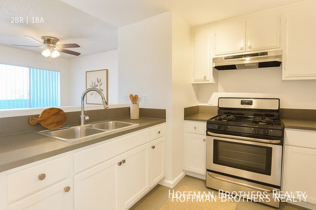 Photo - 5011 Monte Vista St Unidad 204