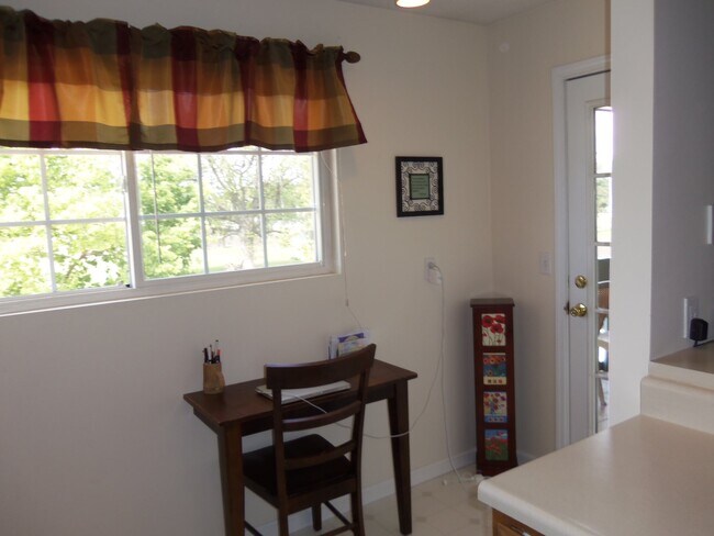 Photo - 2401 Windward Blvd Unit 210