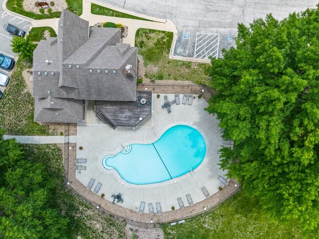 Photo - Waterford Place Apartments & Townhomes