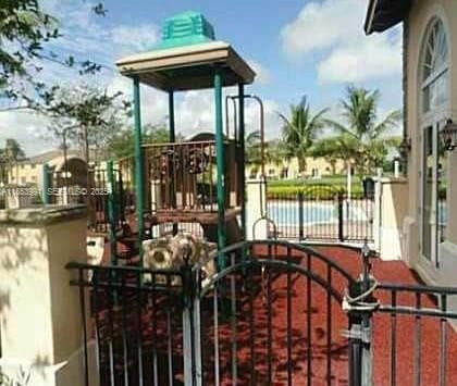 Photo - 1485 NE 33rd Rd Unit 212-1