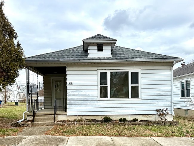 Building Photo - 517 Beckman St