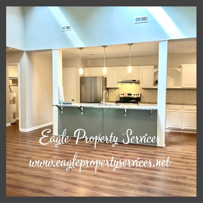 Photo - 2997 Hickory Ln