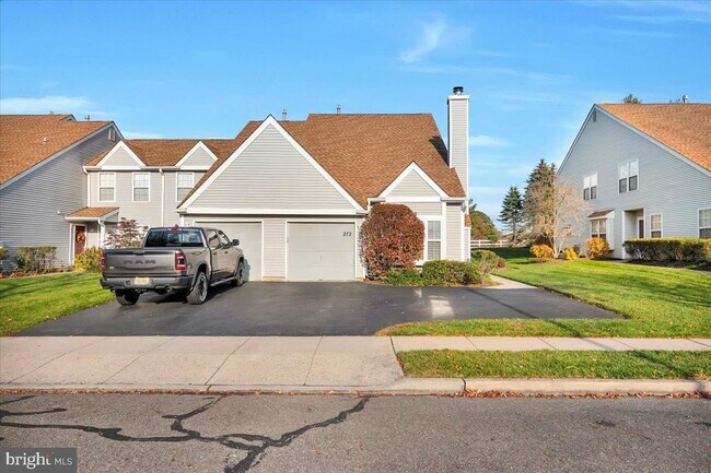 Photo - 272 Birch Hollow Dr