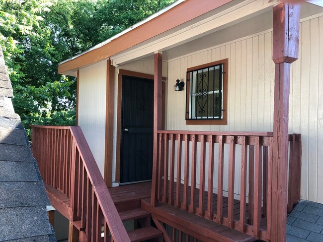 Photo - 134 Roberts St Unit 201