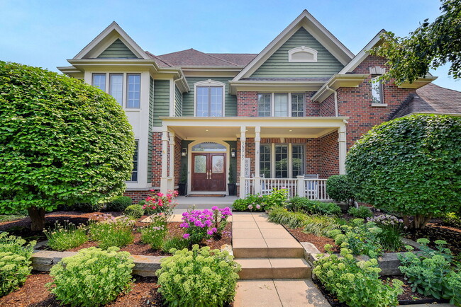 Photo - 3N943 Walt Whitman Rd