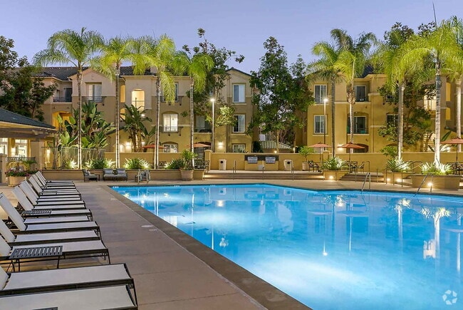 Building Photo - Allure at Scripps Ranch Rental